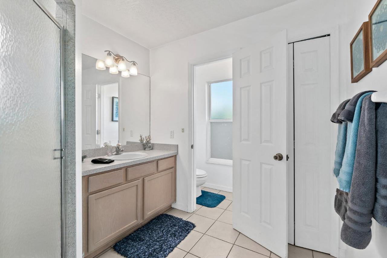 Surfside Paradise Retreat - 3Br And 2Ba Duplex, Grill, Dog Friendly - Close To The Beach! Melbourne Esterno foto