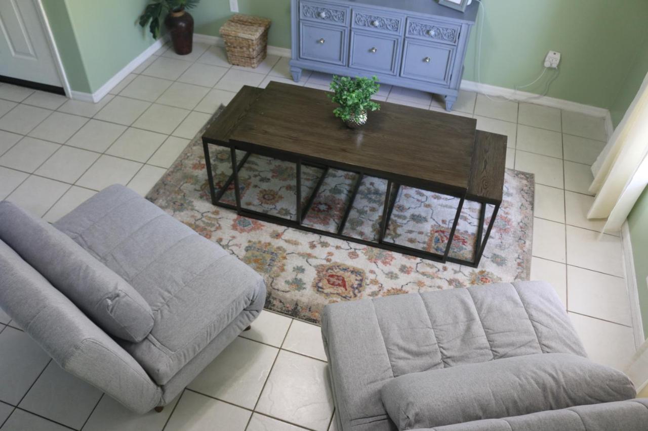 Surfside Paradise Retreat - 3Br And 2Ba Duplex, Grill, Dog Friendly - Close To The Beach! Melbourne Esterno foto